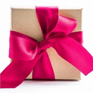 MYSTERY GIFT W/ANY PURCHASE